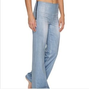 Lucy Indigo Flare pants, size small